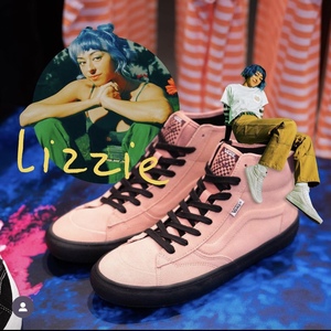 VANS THE LIZZIE 粉色高帮滑板鞋