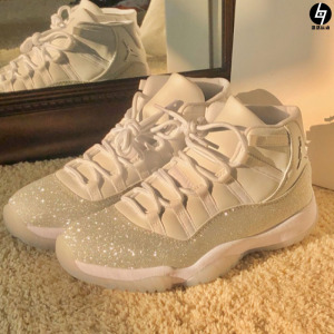 air jordan 11 aj11白银闪粉 细闪 满天星高帮女子婚鞋ar0715-100