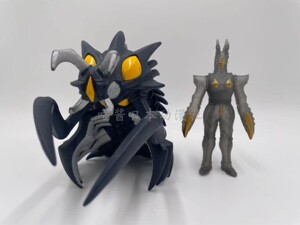 日本万代奥特曼怪兽17厘米软胶 ex宇宙恐龙海帕杰顿幼虫