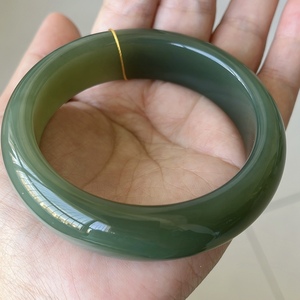 新疆和田玉手镯湖水绿大圈口妈妈玉镯天然玉石镯子青玉手镯60-64