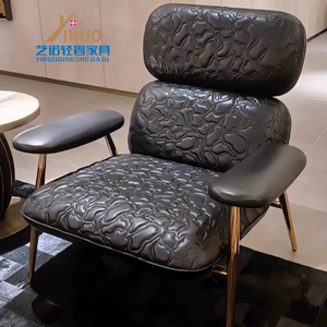 轻奢意式真皮餐椅黑色创意刺绣设计师别墅不锈钢休闲单人扶手坐椅