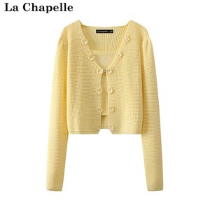 拉夏贝尔/La Chapelle春季新款浪漫手钩花长袖针织开衫吊带两件套
