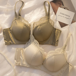 内衣女小胸聚拢上托薄款bra深v无钢圈调整型文胸套装潮鞋品牌正品店