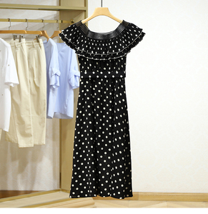 魔美名作正品2020中长款一字肩拼接百褶荷叶边波点修身连衣裙