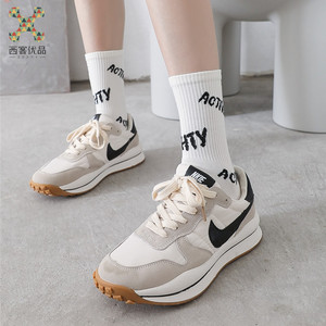 西客优品潮袜女式袜子中筒时尚潮流字母吸汗ins运动配老爹鞋薄棉