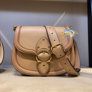 coach蔻驰2021新款米色beat saddle 牛皮马鞍包斜跨包c0749