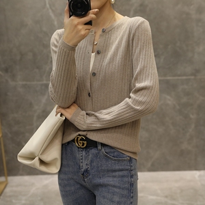 春秋开襟羊毛衫女针织衫宽松开衫纯色开身羊绒衫百搭开胸毛衣外套