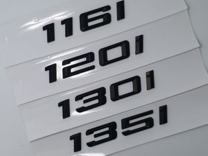 适用宝马1系车尾标改装车标130i后120字标116黑色118贴标125数字