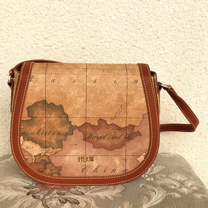 马天尼地图包alvieromartini2022仙女小包单肩包斜挎包女圆形复古