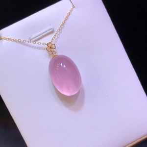 天然莫桑比克星光粉晶蛋面吊坠项链芙蓉石精雕18k金镶嵌椭圆形