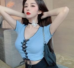 网红直播衣服女主播服装露脐性感短款t恤女紧身绑带镂空显胸上衣y