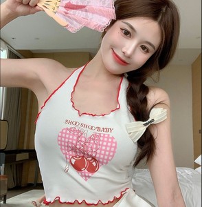 清纯少女装网红主播显胸大可爱装甜美诱人性感纯欲风挂脖背心吊带