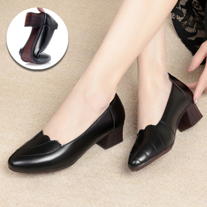 春秋女单鞋真皮粗跟大码鞋头层牛皮牛筋底防滑中年女式皮鞋妈妈鞋