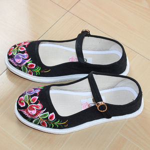 绣足空间纯手工布鞋女成人千层底一字扣云南民族风绣花孕妇休闲鞋