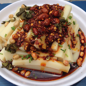 贵州特产米豆腐块状米凉粉凉拌米豆腐送配料 2斤装