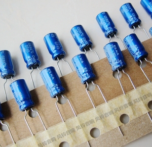 [马来产] 进口 elna 伊娜 re3系列 25v 100uf 电解电容 6.3*11