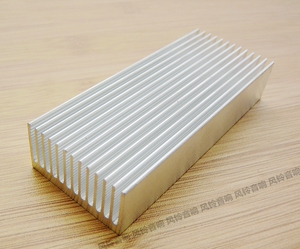小型功放用 e型 散热器 散热片 100mm*40mm*20mm 基板厚4mm