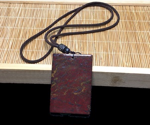 新疆哈密红伊丁铁镍陨石4x6挂坠吊牌