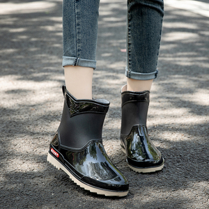 短筒雨鞋女外穿时尚款漂亮套鞋防滑雨靴成人英伦风软底防滑防水鞋