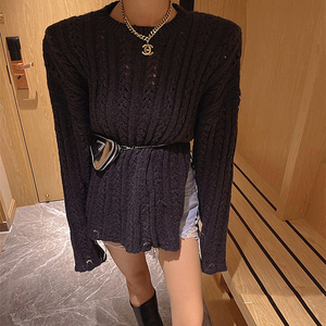 韩国东大门气质侧边开叉麻花毛衣女秋冬新款长袖外搭垫肩针织衫潮