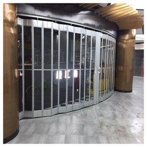 宾兴铝合金透明折叠门香港店铺横向拉闸门阳台无地轨弧形隔断定制