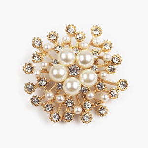 索恩顿金黄白珍珠水钻围巾配件小胸针
