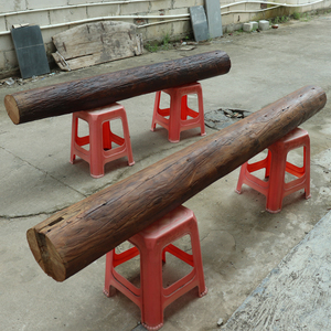 风化老榆木柱子檩条古建房梁隔断装修旧木柱老木头立柱原木装饰