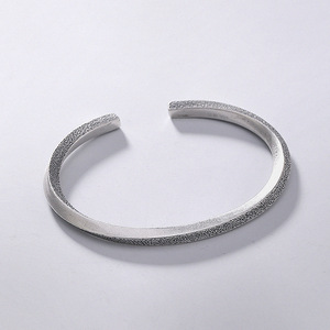 素银磨砂手镯