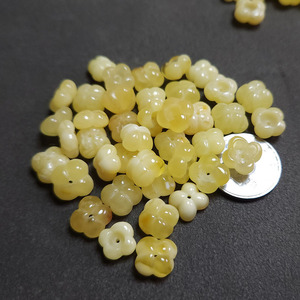 天然俄料乌料蜜蜡金绞蜜金珀小桂花 糖果 元宝 星星各种小雕件diy