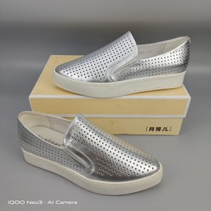 特价处理月牙儿女松糕底懒人一脚蹬缕空透气单鞋2020夏季休闲女鞋