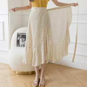 雪纺碎花沙滩半身裙女夏不规则印花长裙高腰开叉中长款一片式裹裙