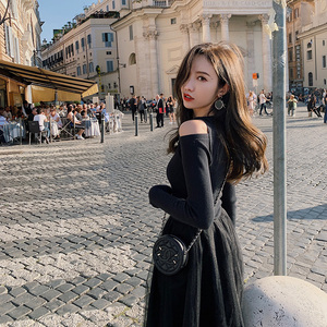 子晴 针织网纱连衣裙女2020新款高冷御姐风气质显瘦网红露肩裙子