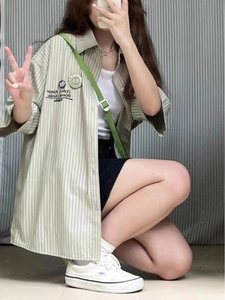 日系复古显白绿色条纹衬衫女短袖设计感小众上衣内搭叠穿衬衣学生