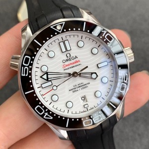 omega欧米茄天文台男表210.30.42.20.06.