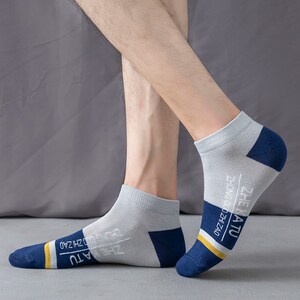 袜子男短袜纯棉潮流男士运动吸汗透气全棉短筒浅口拼色字母篮球袜