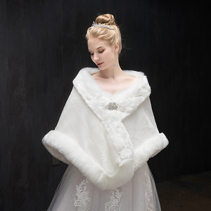 新娘婚纱毛披肩秋冬新款仿狐狸大码结婚礼服加厚保暖外套斗篷披风