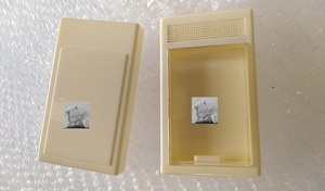 HZ50豆皮白厚面板/单层\带朝天窗素色黄蛉盒子\尺寸适中/有机玻璃