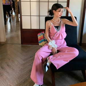 粉色蕾丝花边个性独特吊带背心女夏季设计感小众高腰阔腿裤两件套