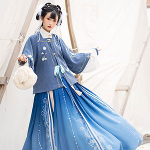 中国风梨花渡原创汉服女春季新款古装三件套立领蓝色超仙淡雅襦裙