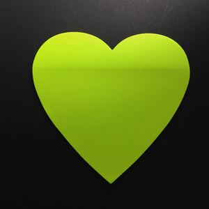 学生文具 爱好心形荧光绿色便利贴批发桃心15厘米大号心形