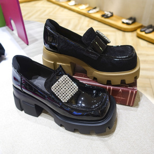 MIO米奥乐福鞋2024秋季商场新款高跟深口显高单鞋女鞋M244530260
