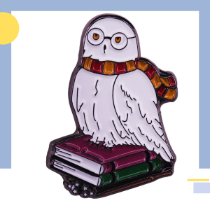 哈利波特霍格沃茨猫头鹰海德薇徽章巫师小众原创金属创意礼物胸针