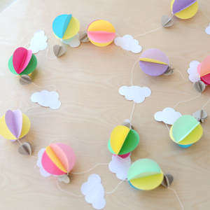 空中吊饰幼儿园环创立体云朵拉花女孩房间屋顶装饰挂饰ins风悬挂
