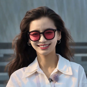 奔跑吧跑男baby杨颖同款红色墨镜2021新款潮女夏季防晒拍照太阳镜