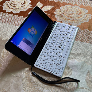 二手口袋笔记本电脑