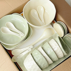 奶油风碗碟套装家用陶瓷碗盘2024新款碗筷盘子组合乔迁高级感餐具