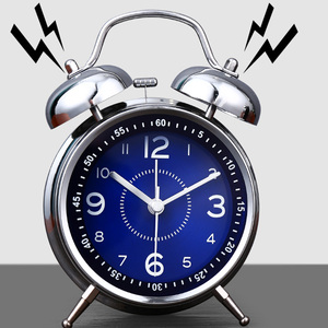 高中生专用起床神器儿童男孩学生用强力叫醒闹铃超大音量金属闹钟