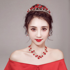 2022新款新娘红色头饰套装皇冠韩式结婚三件套婚纱礼服首饰配饰品