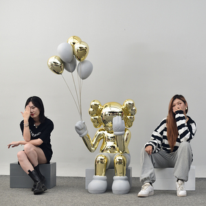 kaws大摆件网红熊暴力熊公仔气球电镀雕塑商场广场理发店酒吧装饰