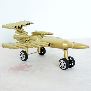 仿真子弹壳工艺品 导航预警飞机模型 金属工艺品摆件二节四轮飞机